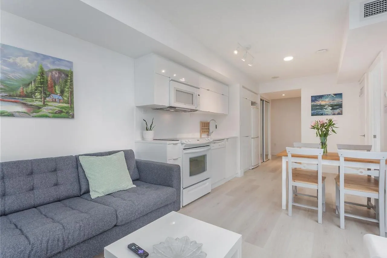 1Br Apartment In The Entertainment District Toronto