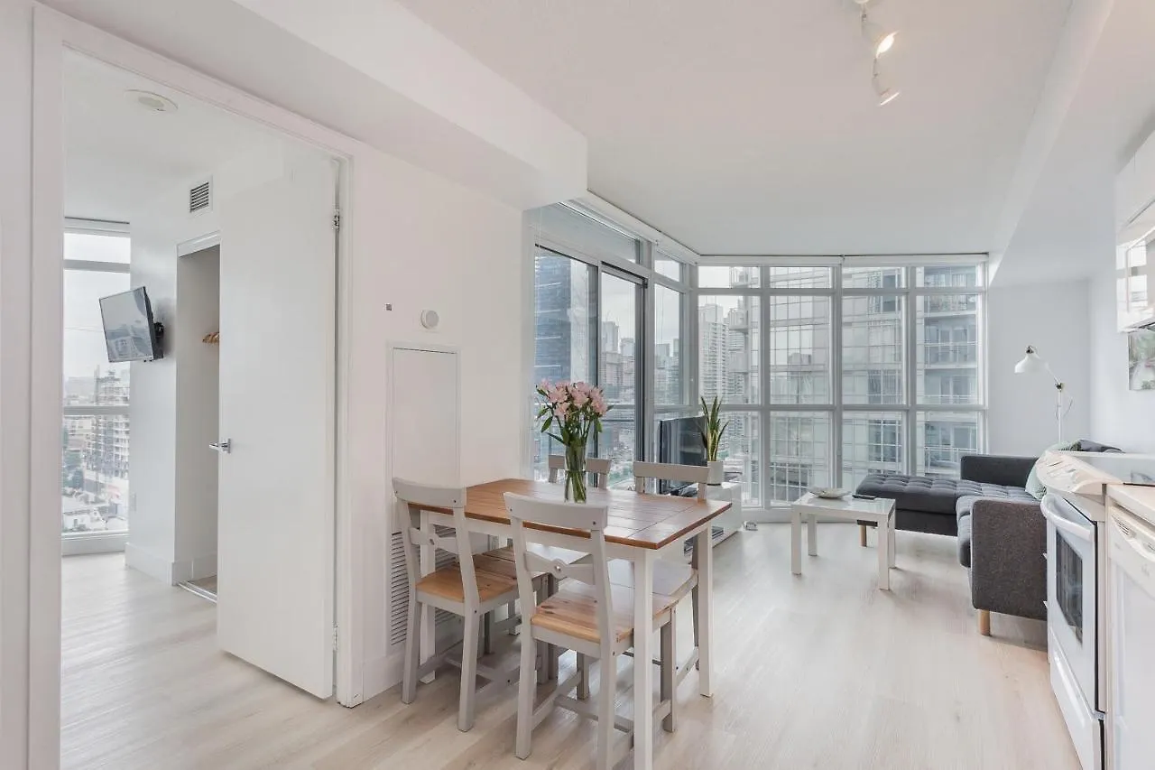 1Br Apartment In The Entertainment District Toronto 0*,  Canada